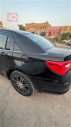 Chrysler 200